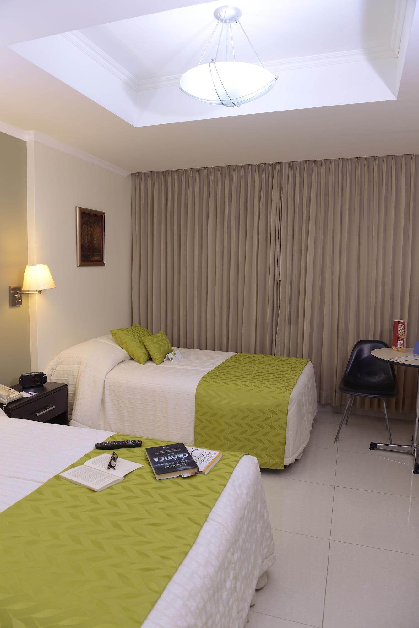 Hotel Ramada Guayaquil Eksteriør billede
