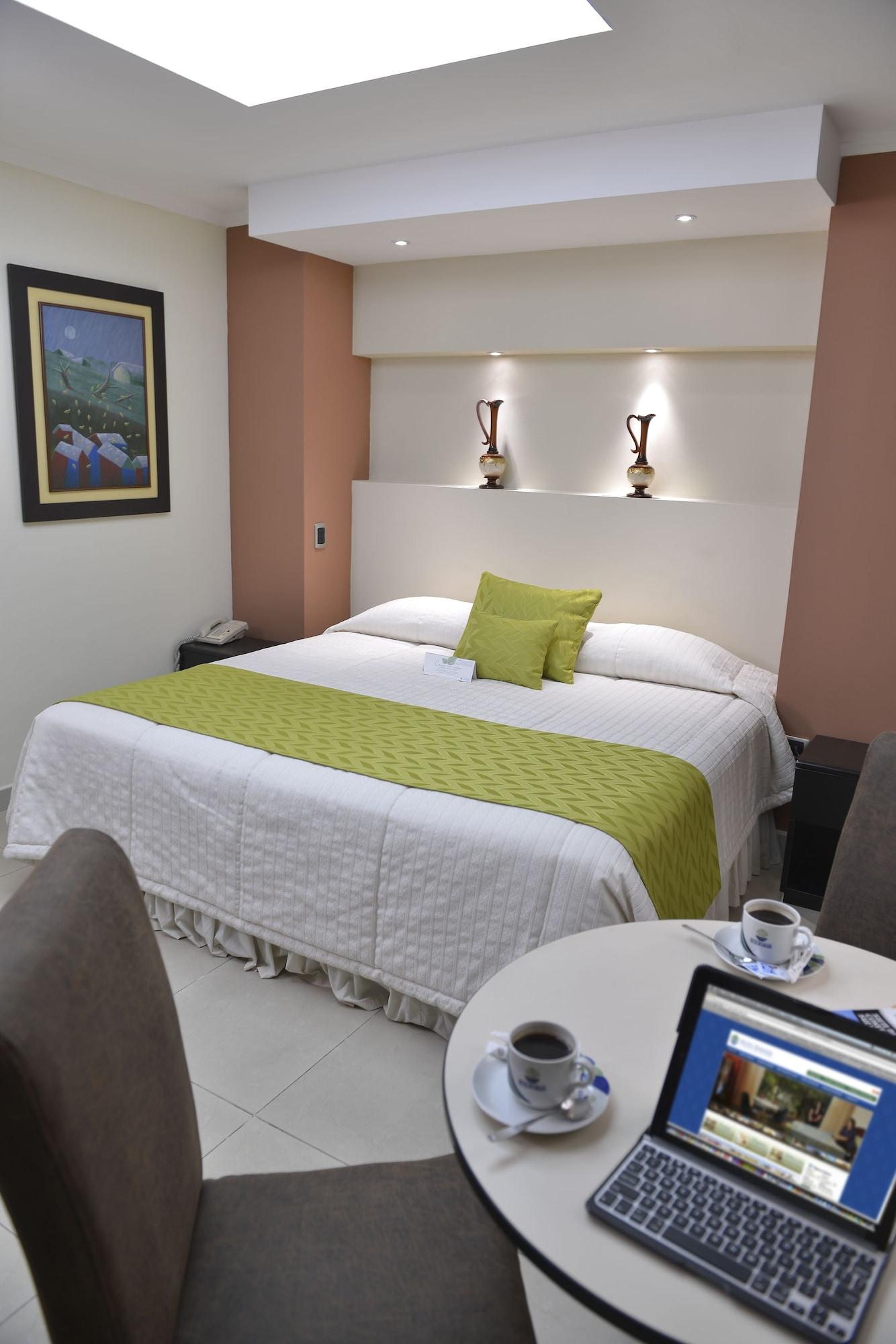 Hotel Ramada Guayaquil Eksteriør billede