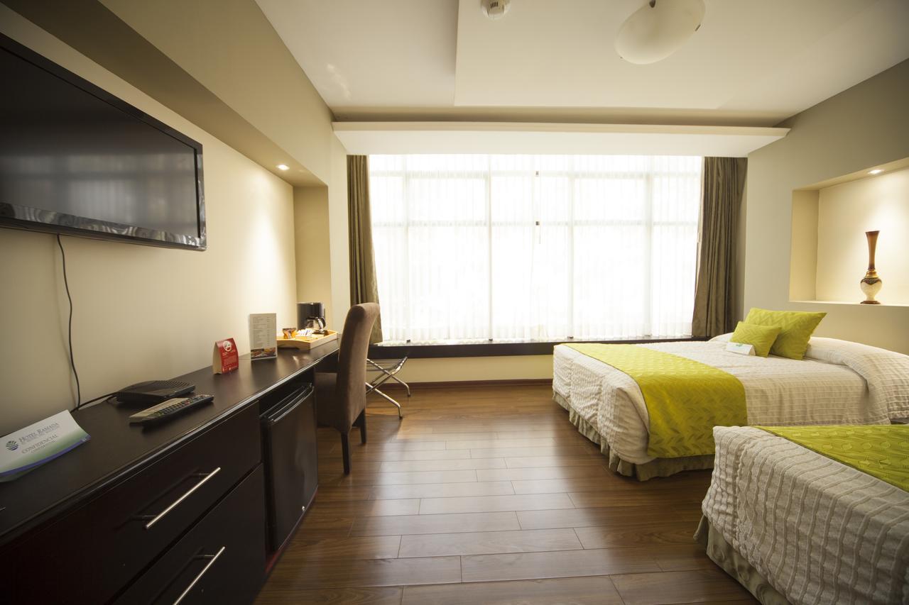 Hotel Ramada Guayaquil Eksteriør billede